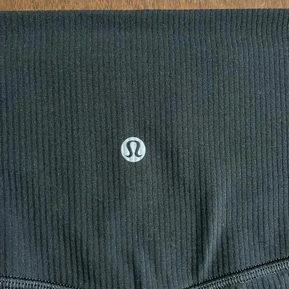 Lululemon high rice crop legging - Picture 4 of 6